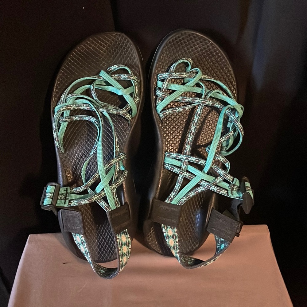 Chaco women’s sandals size 8